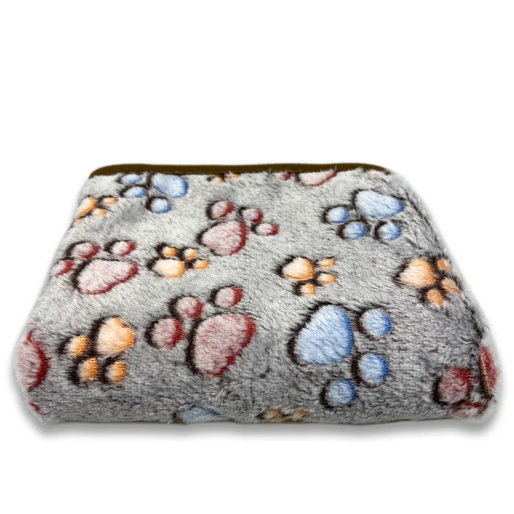 Flannel Thickened Pet Soft Fleece Pad Pet Blanket Bed Mat for Puppy Dog Cat Sofa Cushion Home Rug Keep Warm Sleeping Carpet